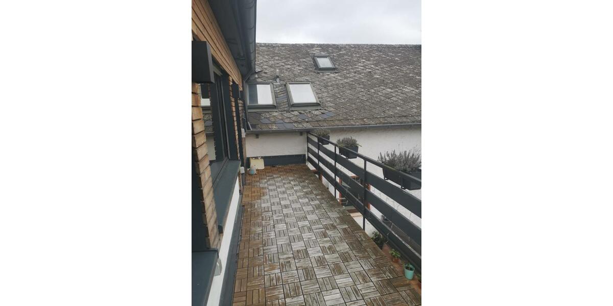 Dachgeschoßwohnung Manderscheid - 2 Zimmer, 75 m&sup2;, 675&euro; | Angebot:25841259