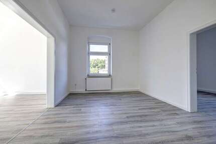 Wohnung zum Mieten in Bochum 700 € 73.12 m²