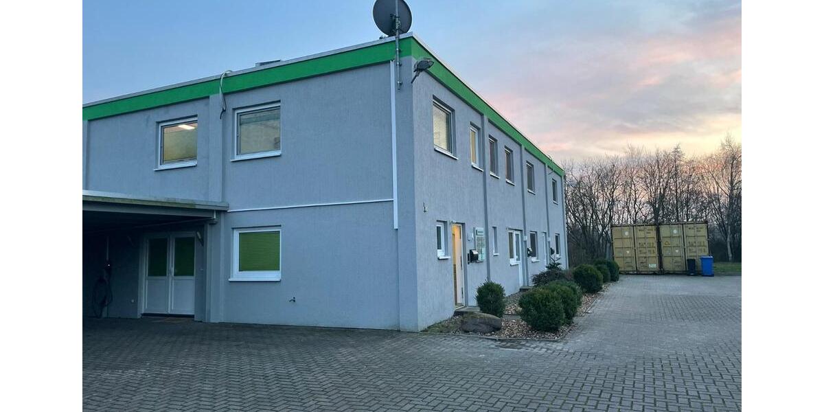 Büro-Praxisräume Nähe OHZ Netzzentrum, 182m² zimmer