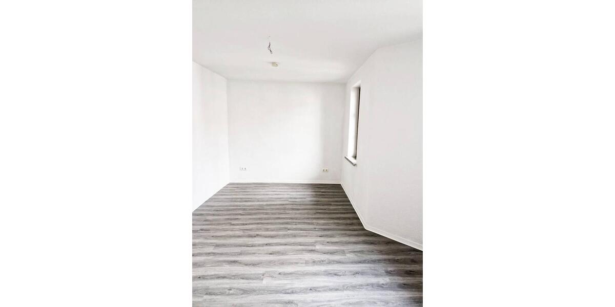 Etagenwohnung Mühlhausen (Thüringen) - 3 Zimmer, 85 m&sup2;, 590&euro; | Angebot:26443126