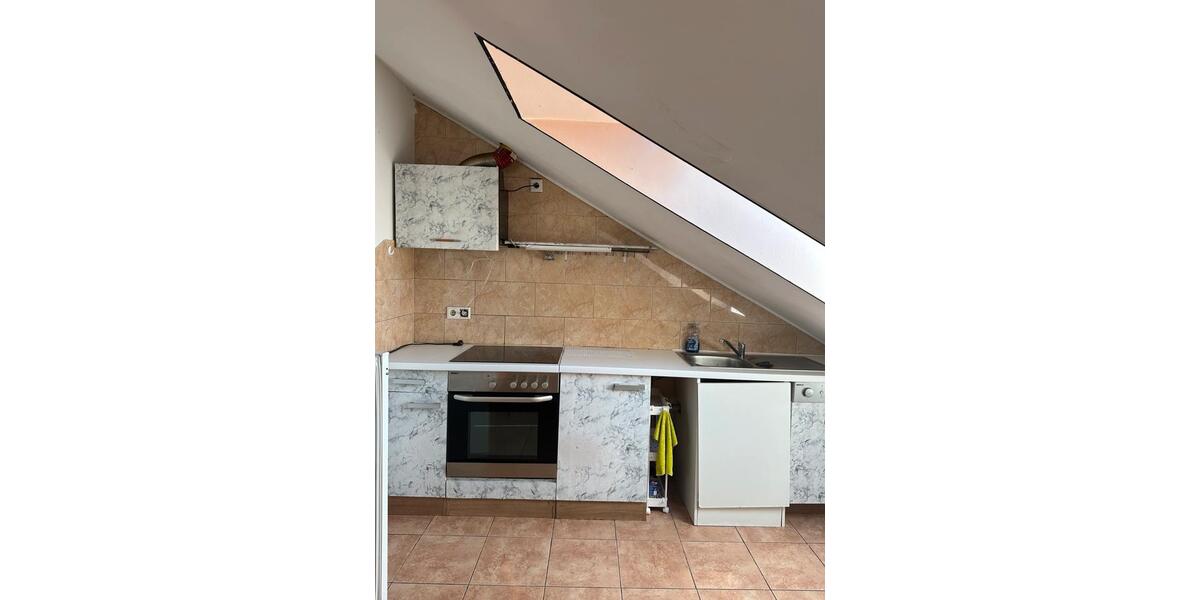 Dachgeschoßwohnung Twistringen - 4 Zimmer, 105 m&sup2;, 1.250&euro; | Angebot:26412723
