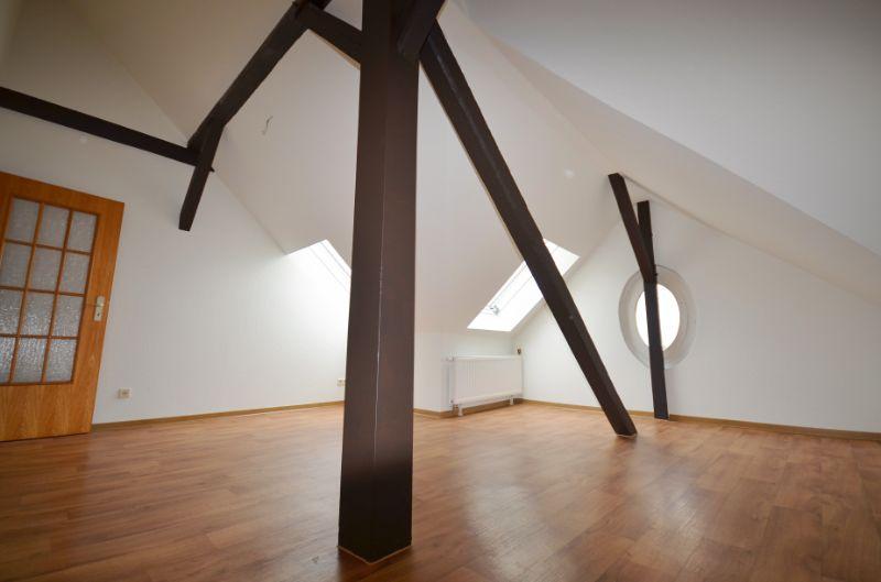 Dachgeschoßwohnung Riesa Neuweida - 3 Zimmer, 72 m&sup2;, 410&euro; | Angebot:20535722