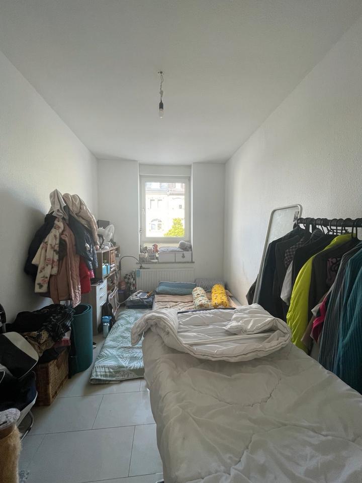 Mitbewohnerin in 2er WG in Schiffenberger Weg