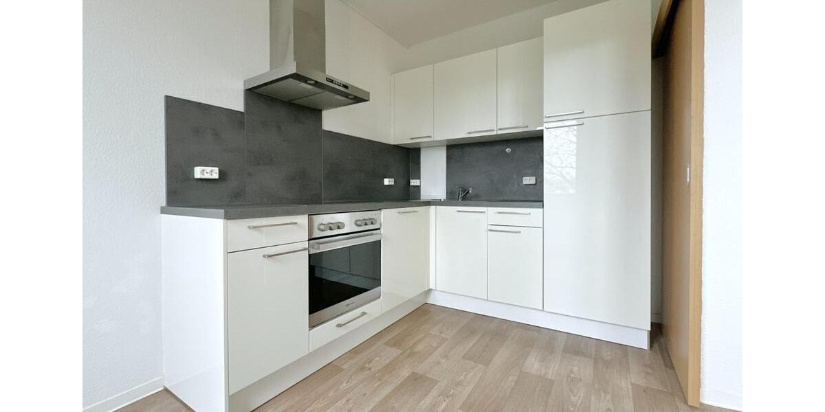 2-Zimmer-Wohnung mit Südwest-Balkon, Stellplatz & moderner Einbauküche 2 zimmer