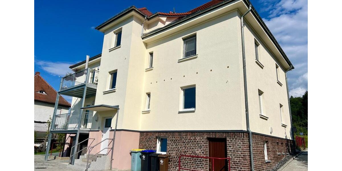 Dachgeschoßwohnung Ebersbach-Neugersdorf Neugersdorf - 2 Zimmer, 90 m&sup2;, 800&euro; | Angebot:25710535