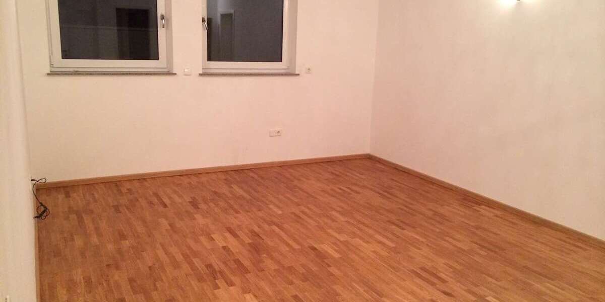 Etagenwohnung Raunheim - 4 Zimmer, 92 m&sup2;, 1.200&euro; | Angebot:27213891