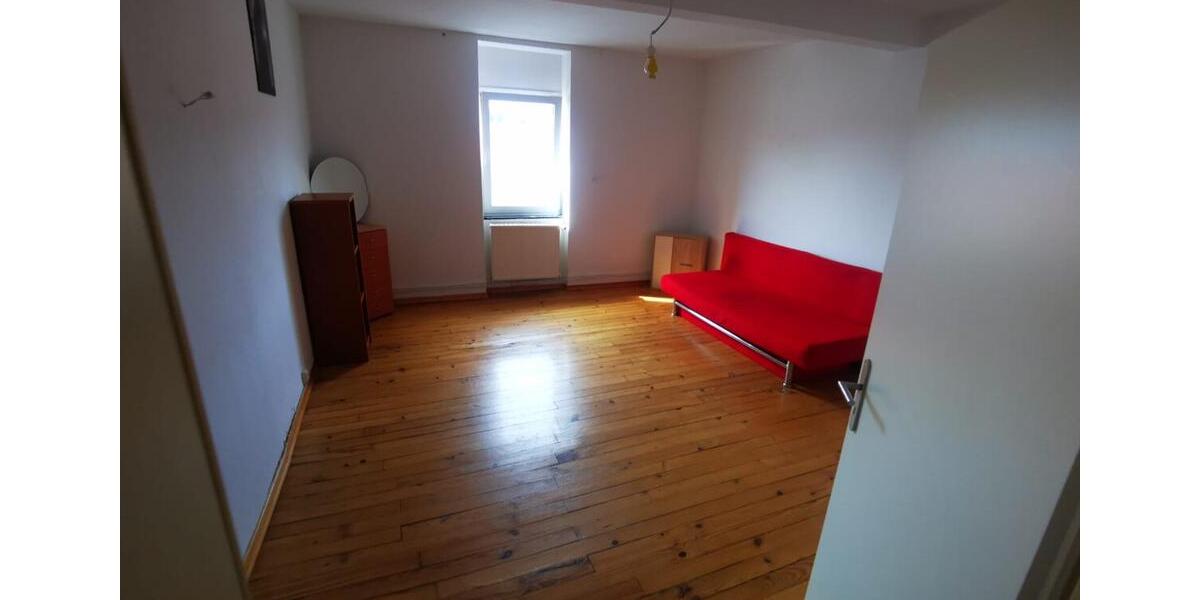 Dachgeschoßwohnung Völklingen - 2 Zimmer, 75 m&sup2;, 600&euro; | Angebot:24551465