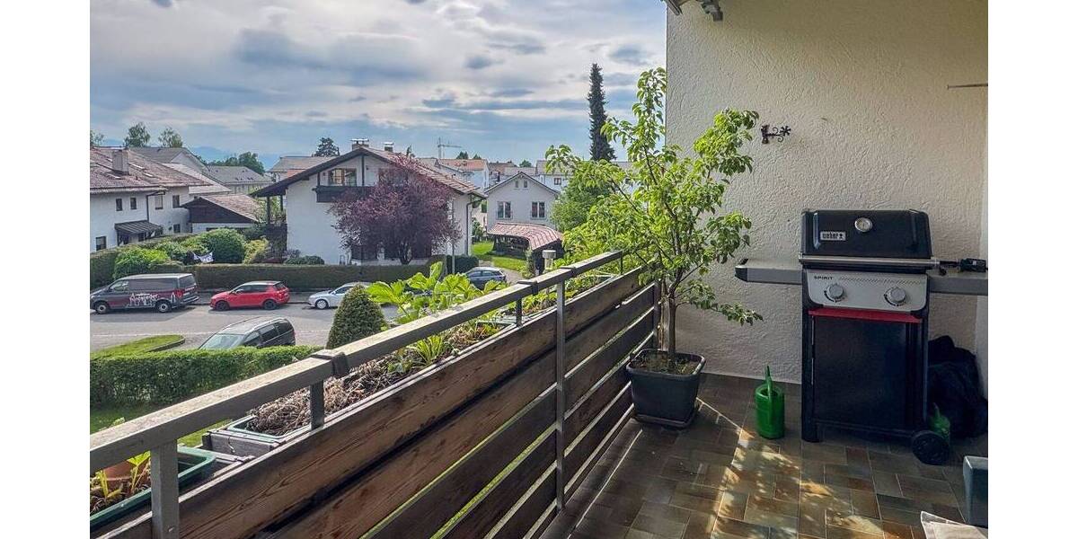 Etagenwohnung Stephanskirchen Schloßberg - 2 Zimmer, 80 m&sup2;, 980&euro; | Angebot:26643451