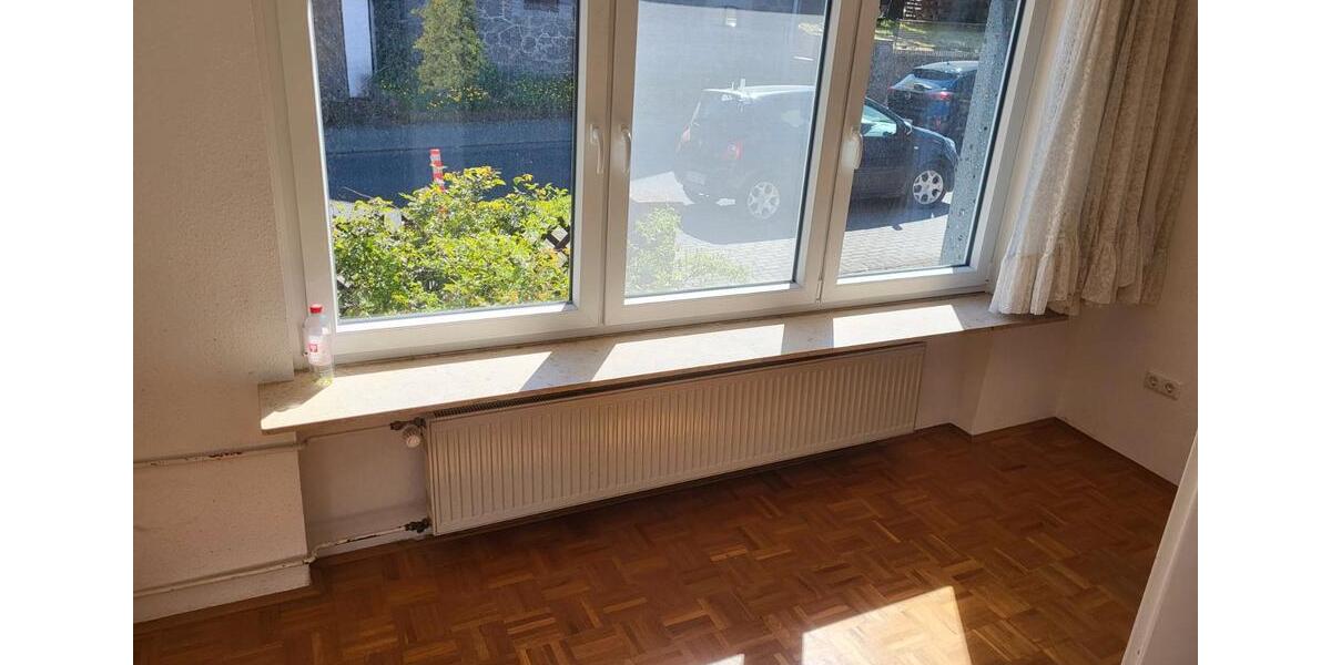Einfamilienhaus Gemünden (Felda) - 9 Zimmer, 190 m&sup2;, 1.400&euro; | Angebot:26604949