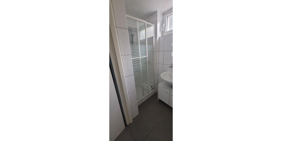 Erdgeschoßwohnung Saarbrücken Eschberg - 1 Zimmer, 60 m&sup2;, 500&euro; | Angebot:24399069