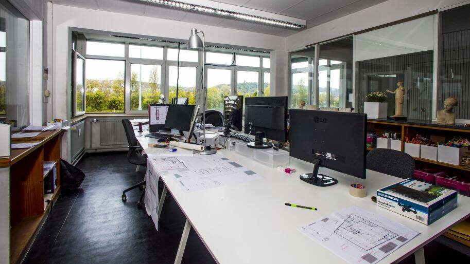 Gewerbeobjekt Stuttgart Obertürkheim - 3.600&euro; | Angebot:26834140