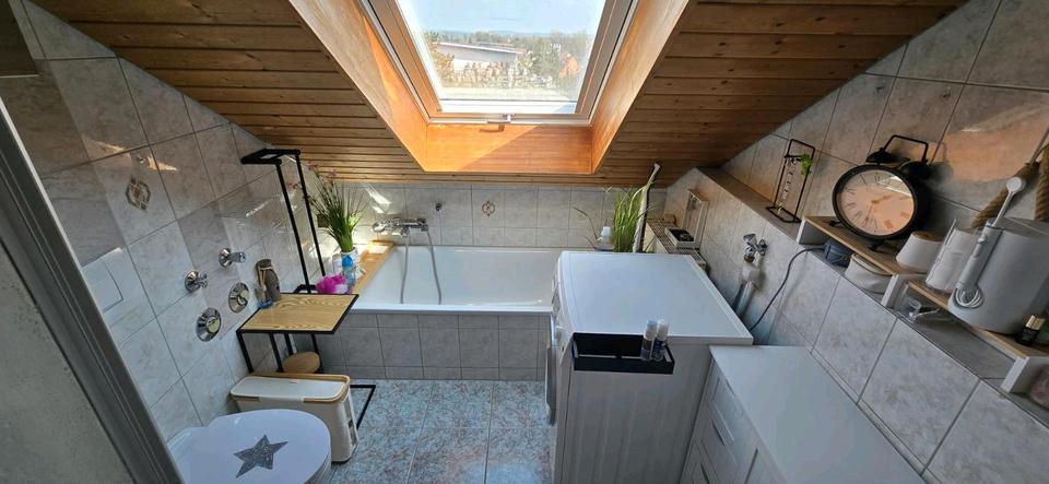 Dachgeschoßwohnung Singen (Hohentwiel) - 1 Zimmer, 34 m&sup2;, 590&euro; | Angebot:25898452