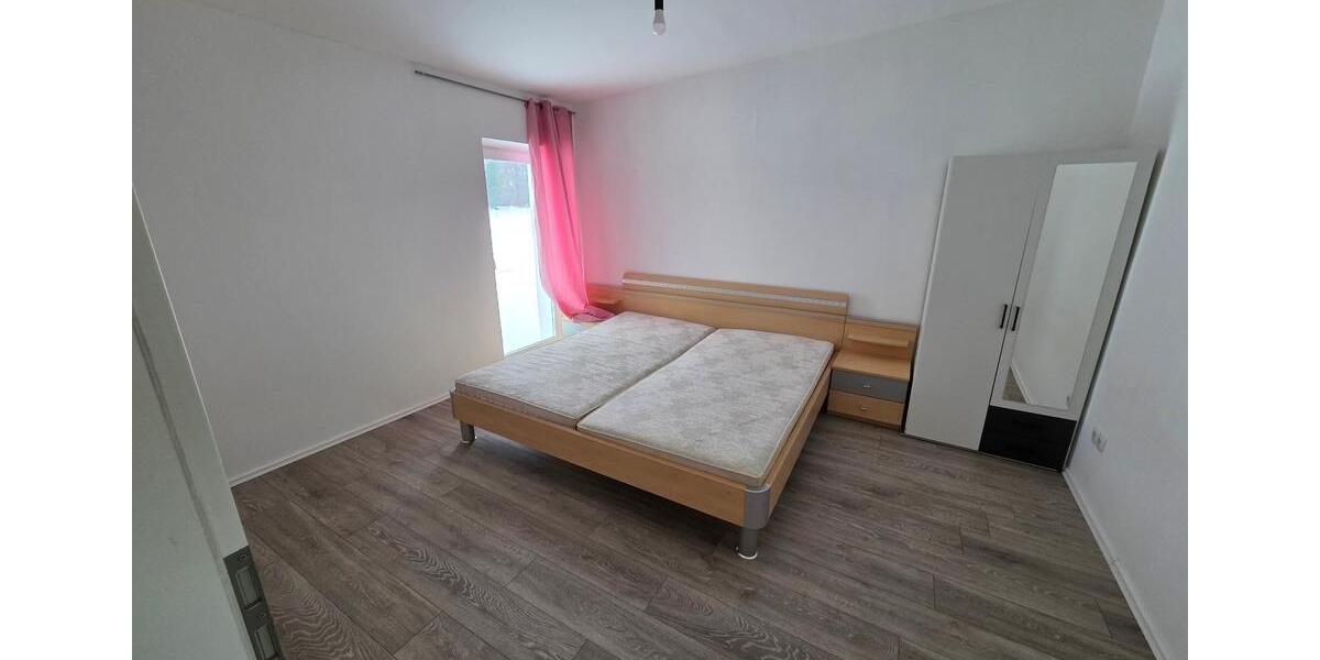 Erdgeschoßwohnung Sankt Oswald-Riedlhütte Riedlhütte - 3 Zimmer, 77 m&sup2;, 539&euro; | Angebot:24752282