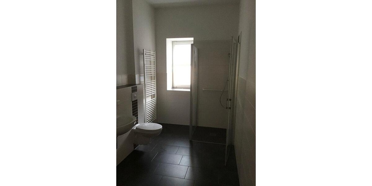 Etagenwohnung Blankenburg (Harz) - 2 Zimmer, 66 m&sup2;, 455&euro; | Angebot:26544745