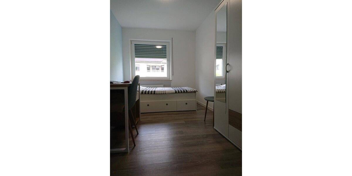 Etagenwohnung Kordel - 5 Zimmer, 96 m&sup2;, 815&euro; | Angebot:26791186