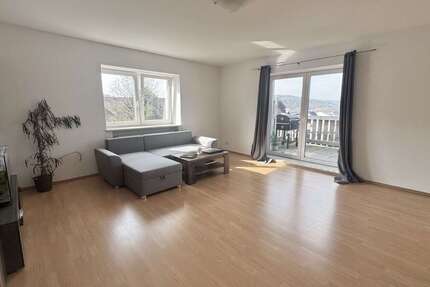 Wohnung Berching - 3 Zimmer, 94 m&sup2;, 880&euro; | Angebot:25371167