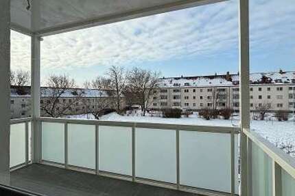 Wohnung Leuna Rössen - 4 Zimmer, 118 m&sup2;, 1.062&euro; | Angebot:24805128