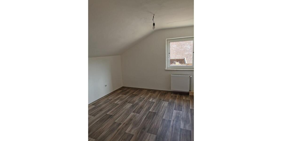 5-Zimmer Wohnung mit Garage in Arrach 5 zimmer