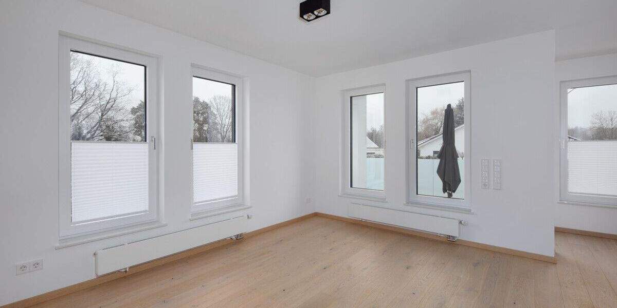 Etagenwohnung Pforzheim Sonnenhof - 3 Zimmer, 80 m&sup2;, 1.045&euro; | Angebot:24874008