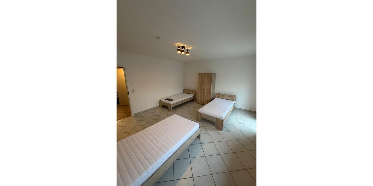 Wohnen auf Zeit Bischofsheim - 3.5 Zimmer, 130 m&sup2;, 18&euro; | Angebot:25157438