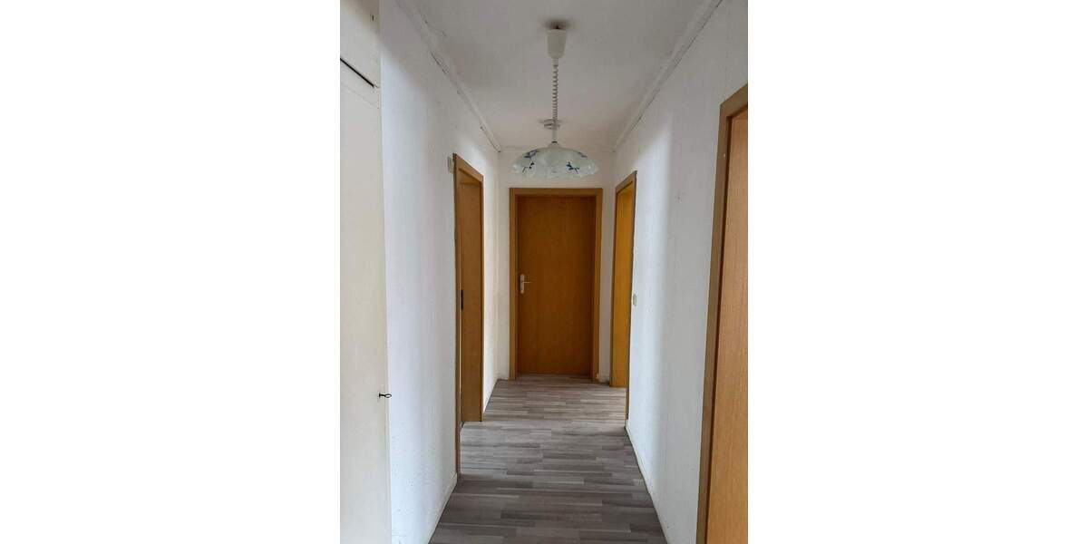 Etagenwohnung Seesen - 3 Zimmer, 68 m&sup2;, 450&euro; | Angebot:25276594