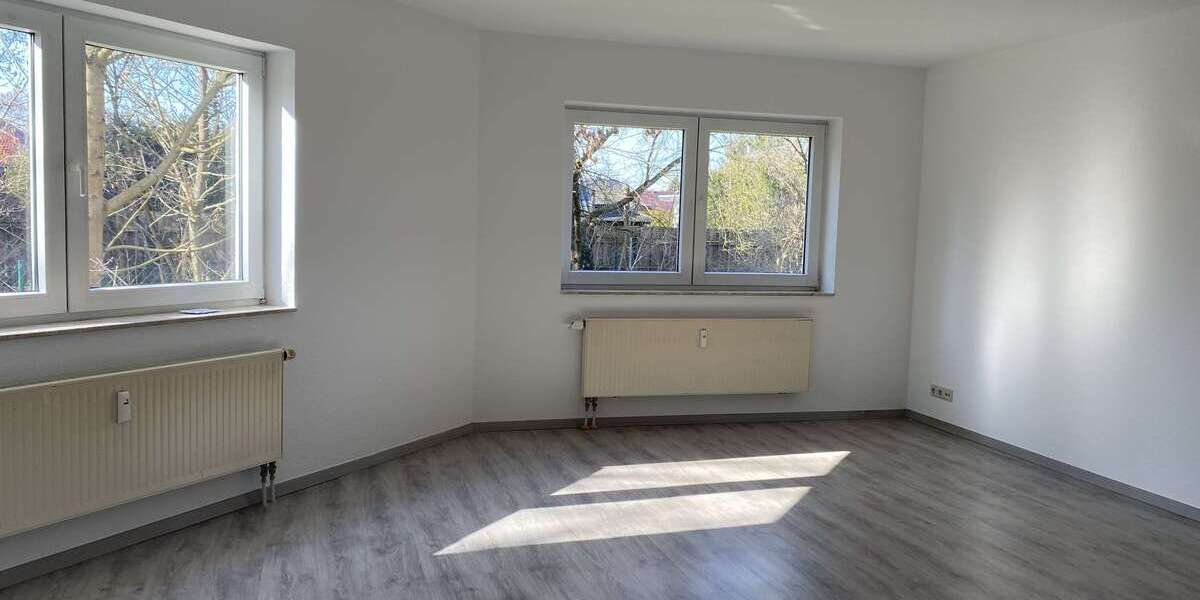 Etagenwohnung Gardelegen - 3 Zimmer, 80 m&sup2;, 480&euro; | Angebot:26015516