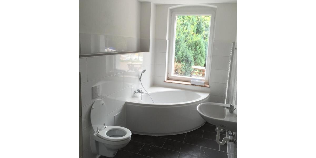 Etagenwohnung Seesen - 4 Zimmer, 95 m&sup2;, 690&euro; | Angebot:25991354