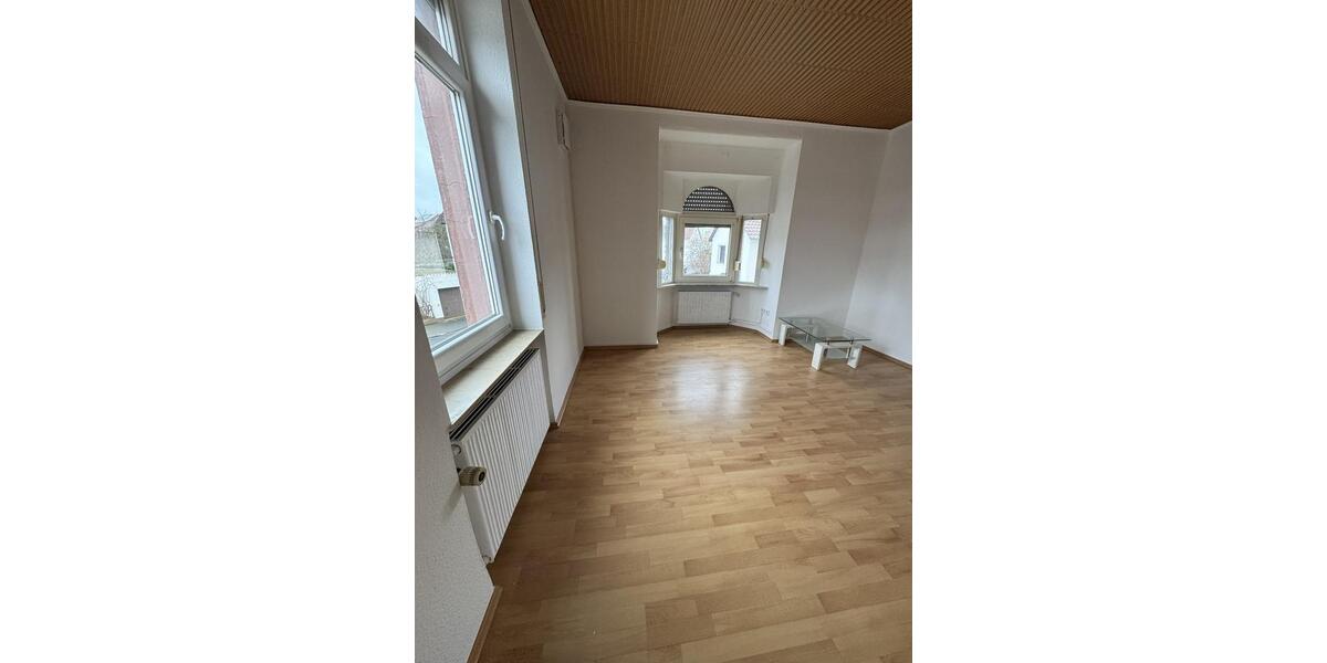 Etagenwohnung Friedberg (Hessen) - 3 Zimmer, 65 m&sup2;, 690&euro; | Angebot:25172634