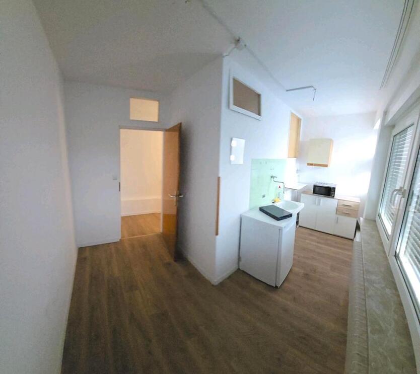 Büro 25 qm in 50321 Brühl zimmer