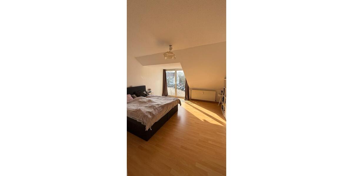 Dachgeschoßwohnung Wolfsburg - 2 Zimmer, 60 m&sup2;, 555&euro; | Angebot:25395003