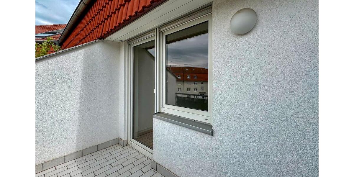 Dachgeschoßwohnung Naumburg (Saale) - 2 Zimmer, 59 m&sup2;, 430&euro; | Angebot:24954278