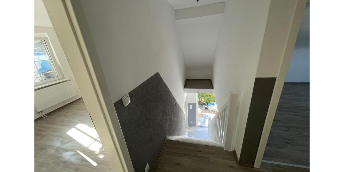 Einfamilienhaus Heimbach - 5 Zimmer, 150 m&sup2;, 1.300&euro; | Angebot:25048633