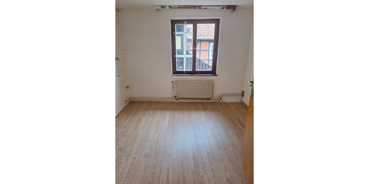 Etagenwohnung Frielendorf - 4 Zimmer, 87 m&sup2;, 800&euro; | Angebot:25967933