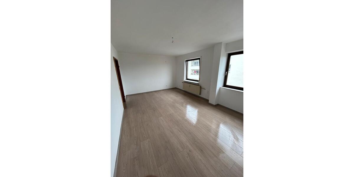 Etagenwohnung Elz - 6 Zimmer, 71 m&sup2;, 800&euro; | Angebot:26548791