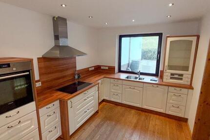 Haus Montabaur - 7 Zimmer, 160 m&sup2;, 1.440&euro; | Angebot:25064672