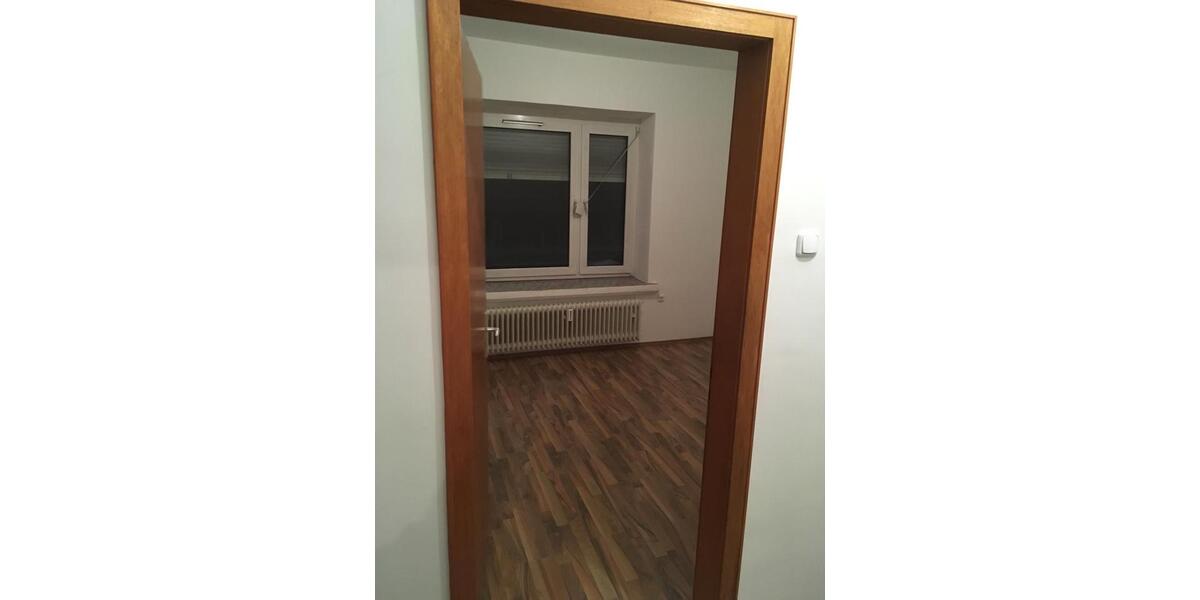 Erdgeschoßwohnung Celle Neustadt/Heese - 4 Zimmer, 80 m&sup2;, 900&euro; | Angebot:26433472