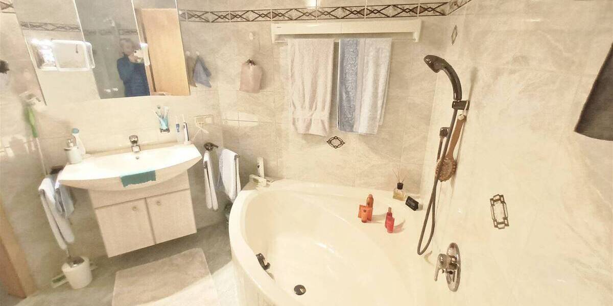 Etagenwohnung Altusried Weihalden - 3 Zimmer, 80 m&sup2;, 1.050&euro; | Angebot:26093817