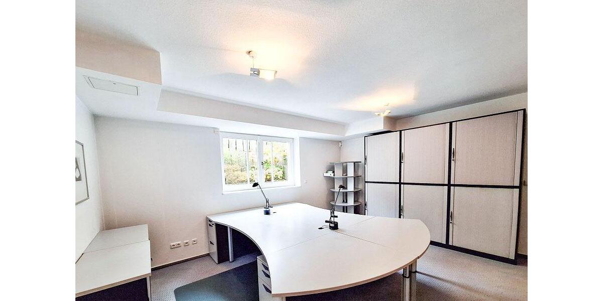 Gewerbeobjekt Lübeck Sankt Jürgen - 1.000&euro; | Angebot:24517362