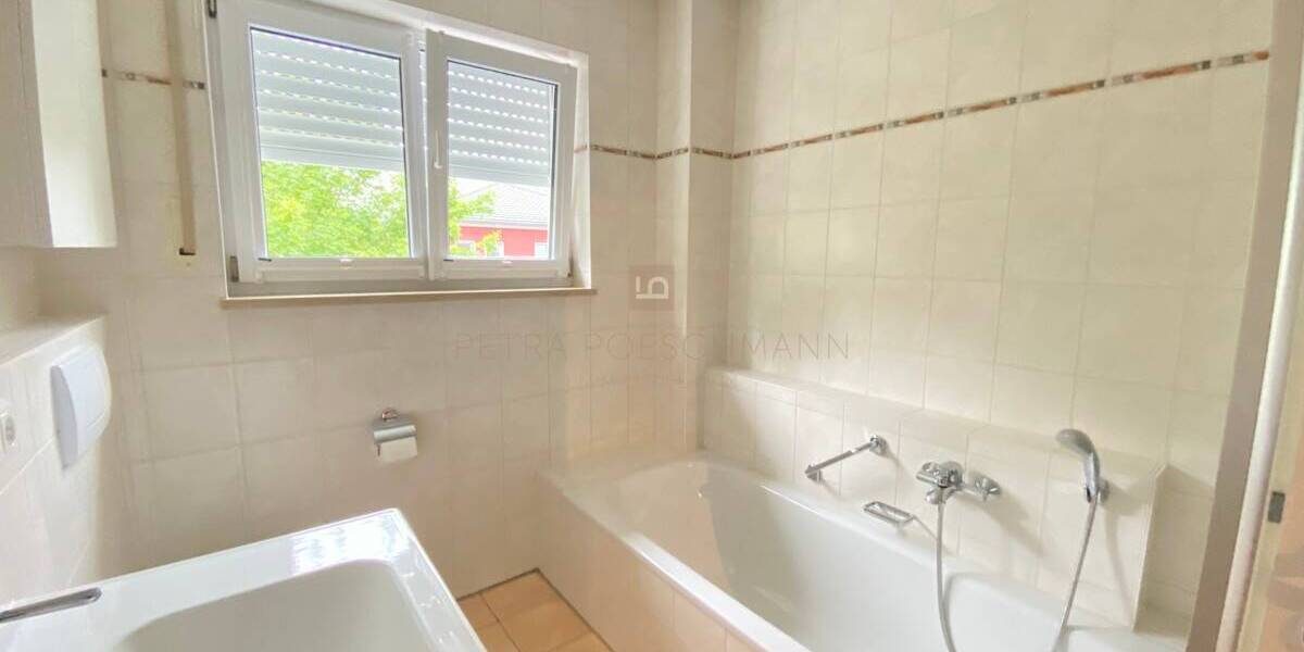 Etagenwohnung Ingolstadt Hollerstauden - 3 Zimmer, 80 m&sup2;, 1.230&euro; | Angebot:26704078