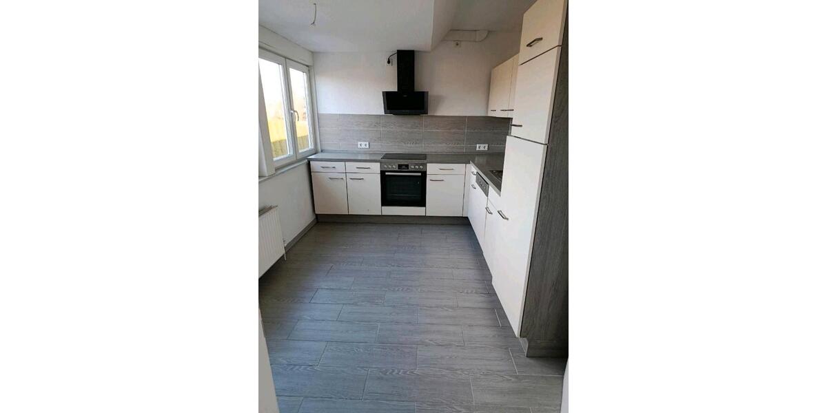 Dachgeschoßwohnung Langwedel - 4 Zimmer, 95 m&sup2;, 950&euro; | Angebot:25981006
