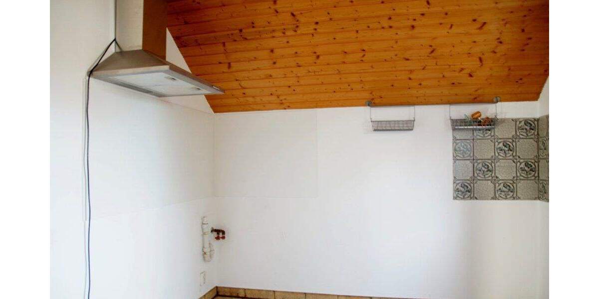 Großzügige 3-Zimmer Dachgeschoßwohnung 3 zimmer