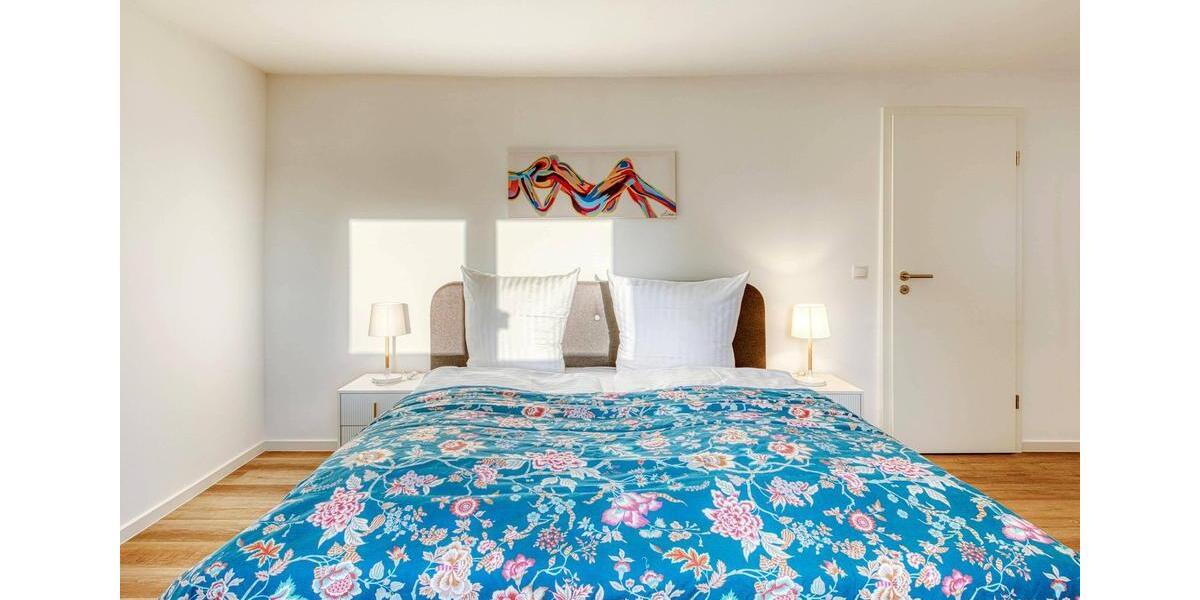 Etagenwohnung Waren (Müritz) - 4 Zimmer, 115 m&sup2;, 1.999&euro; | Angebot:24875366