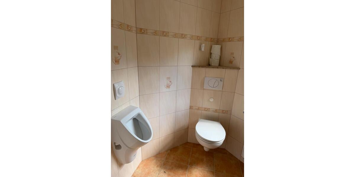 Einfamilienhaus Elsterwerda - 4 Zimmer, 90 m&sup2;, 1.100&euro; | Angebot:26675340
