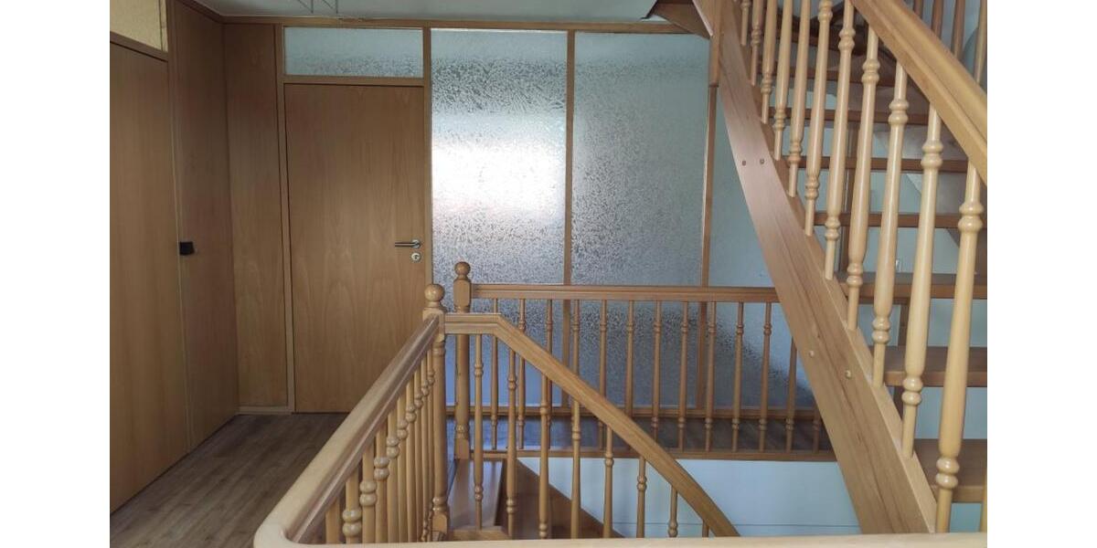 Maisonettenwohnung Meißen - 5 Zimmer, 143 m&sup2;, 990&euro; | Angebot:21539070