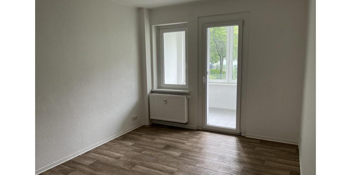 Erdgeschoßwohnung Halle (Saale) Damaschkestraße - 3 Zimmer, 66 m&sup2;, 531&euro; | Angebot:26676509