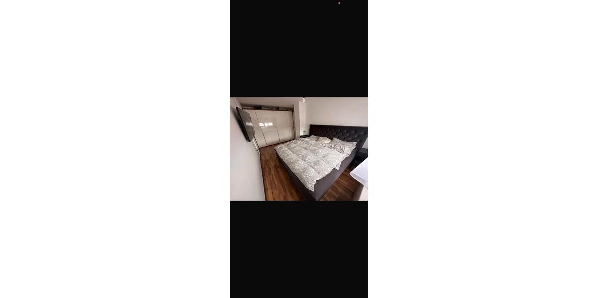 Dachgeschoßwohnung Straubenhardt - 2.5 Zimmer, 69 m&sup2;, 720&euro; | Angebot:26232799