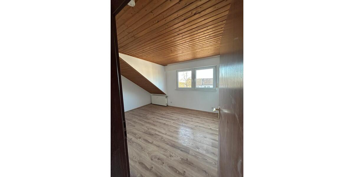 Etagenwohnung Königswinter - 2 Zimmer, 65 m&sup2;, 763&euro; | Angebot:26227610