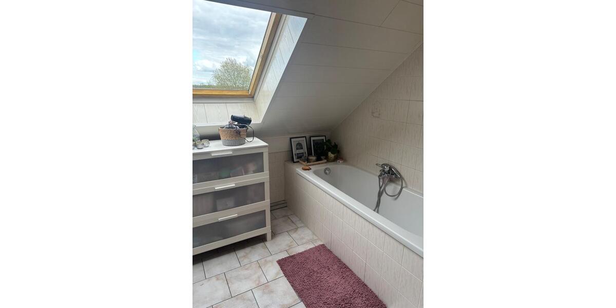 Maisonettenwohnung Herzogenrath - 4 Zimmer, 87 m&sup2;, 820&euro; | Angebot:26262921