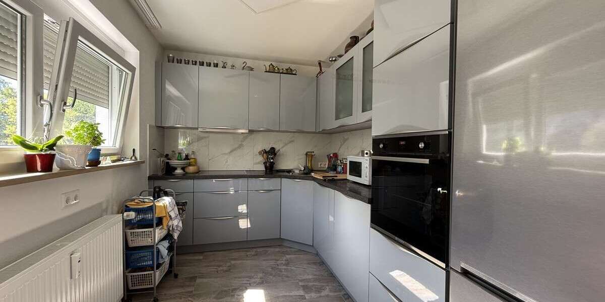 Etagenwohnung Villingen-Schwenningen Schwenningen - 3.5 Zimmer, 89 m&sup2;, 870&euro; | Angebot:27070177