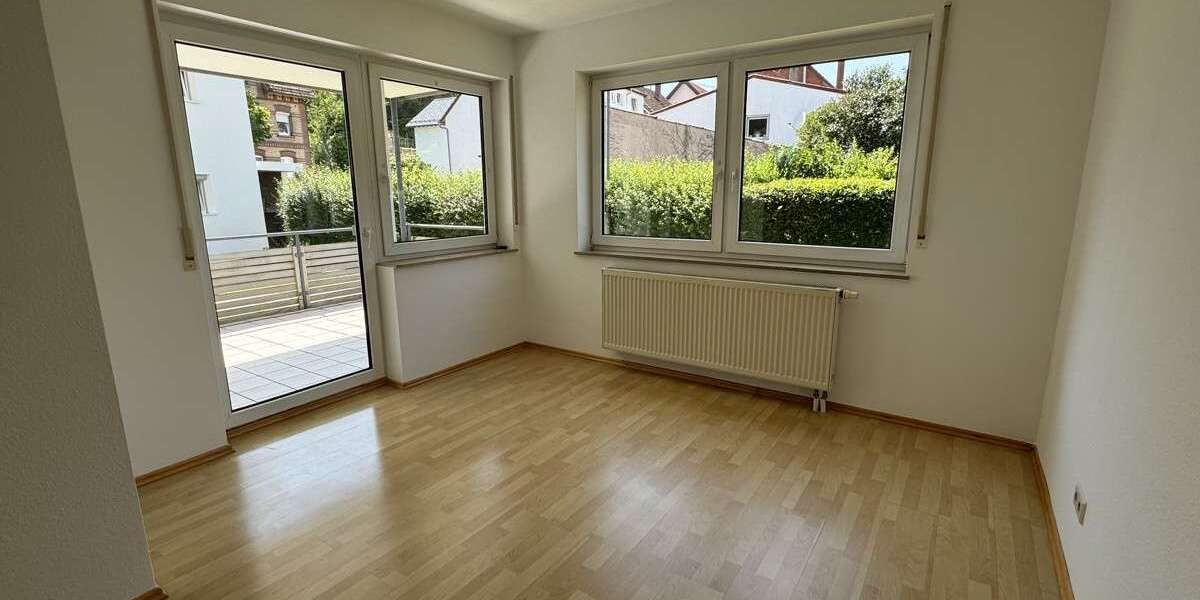 Etagenwohnung Geislingen - 4 Zimmer, 105 m&sup2;, 830&euro; | Angebot:24807411